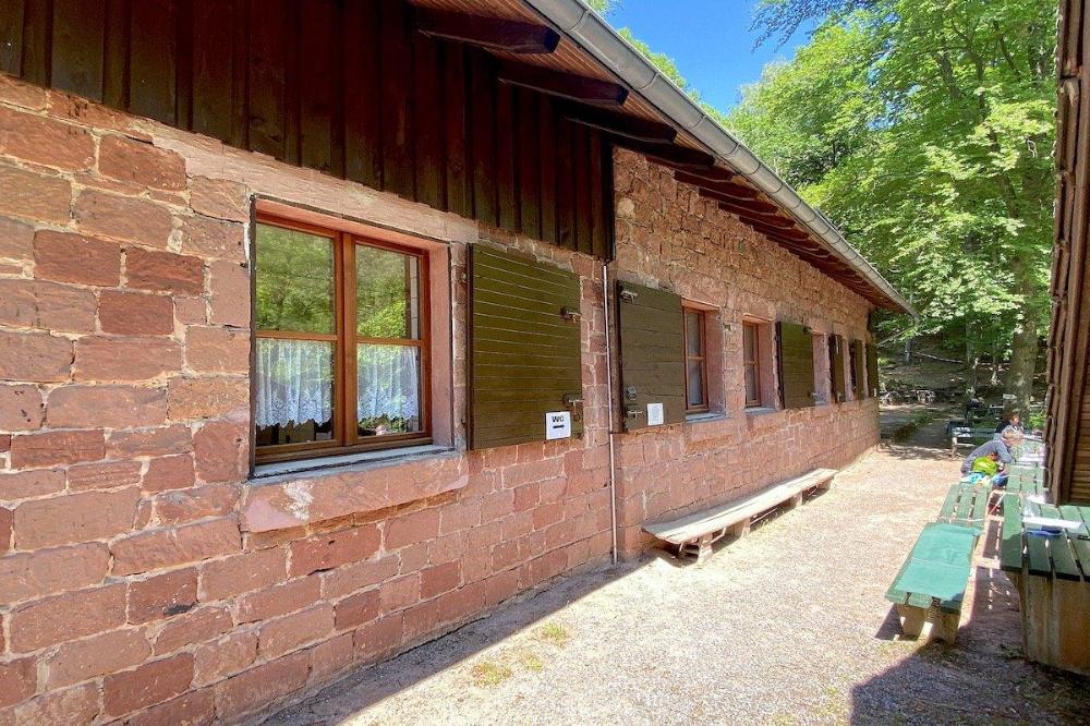 Nello H&uuml;tte