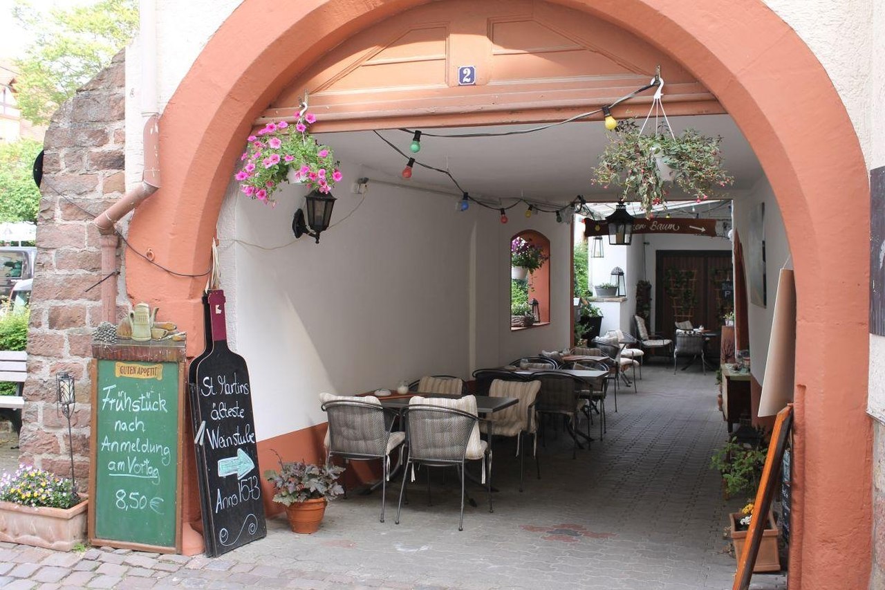 G&auml;stehaus Gr&uuml;ner Baum